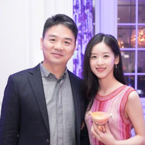 刘强东事件后,章泽天远赴英国剑桥留学深造