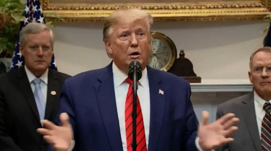 NBA“犯规”事件还在发酵 美国总统特朗普开口了, 却拉来另外两个靶子