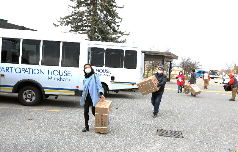 抗疫路上,加拿大北京协会爱心传递,奉献多多