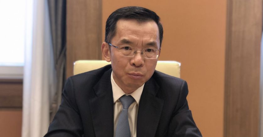 中国驻法大使卢沙野:面对不合理的责难,中国外交官有必要予以回应