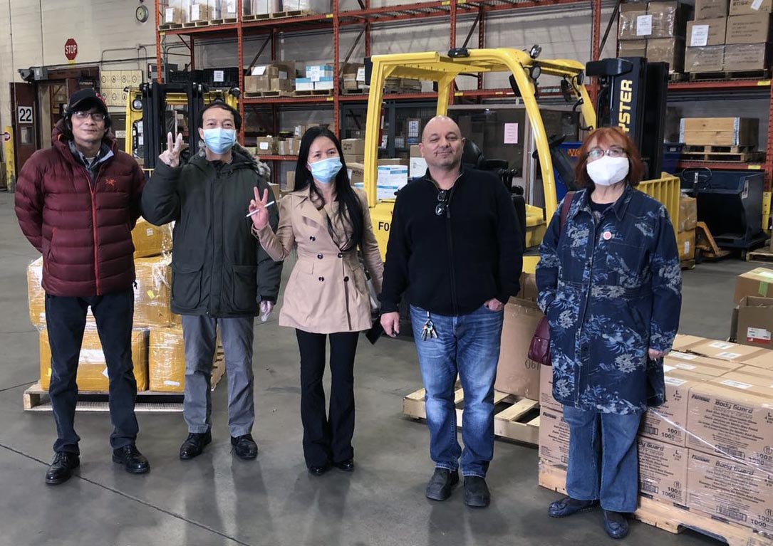 “温暖的行动 爱的延续”—加拿大华人同乡会联合总会和华人联盟在行动