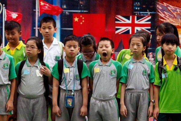 人民日报发文:必须对香港教育彻底“刮骨疗毒”