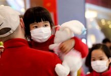 重开第三期后,大多地区哪些地方还必须戴口罩?