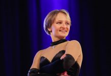 普京女儿打疫苗后死亡的报道,疑点重重,大概应是谣言