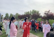 花朝节和母亲节庆典活动圆满成功