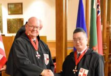 加拿大菲科思教育集团总裁邝天成获颁圣乔治爵士勋章