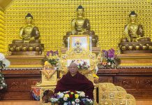 盛世法光:北顶法王堪千怙主果硕仁波切多伦多弘法盛典