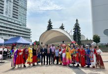 首届加拿大夏至节嘉年华圆满举行