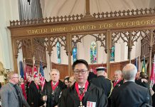 人脉中心创始人麦哥获颁加拿大圣乔治骑士团爵士勋章