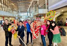 万锦市区域议员 Alan Ho(何胡景)成功主办【Markham Helping Hands /万家灯火食物募捐大行动】及新年聚会活动