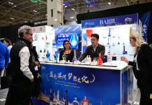 汉嘉酒业打造“中国白酒馆”概念,携洋河亮相2025年加拿大RC Show,开启中国白酒国际化新篇章