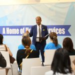 省议员LOGAN今天正式宣布了万锦一华人机构获政府40万元的基金