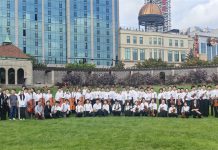 中国音乐学院.中国少年爱乐乐团加拿大奏响华章 音乐架桥促中加文化交流